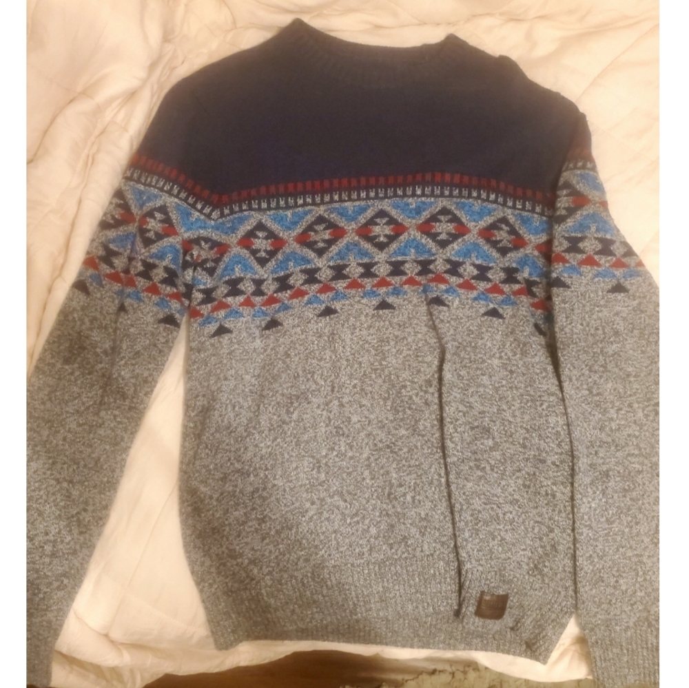 Hollister sweater